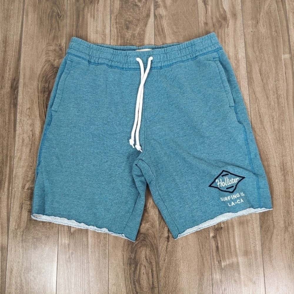 Hollister Green Sweatpants Shorts Size Medium